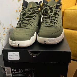 Air Jordan 12 Retro